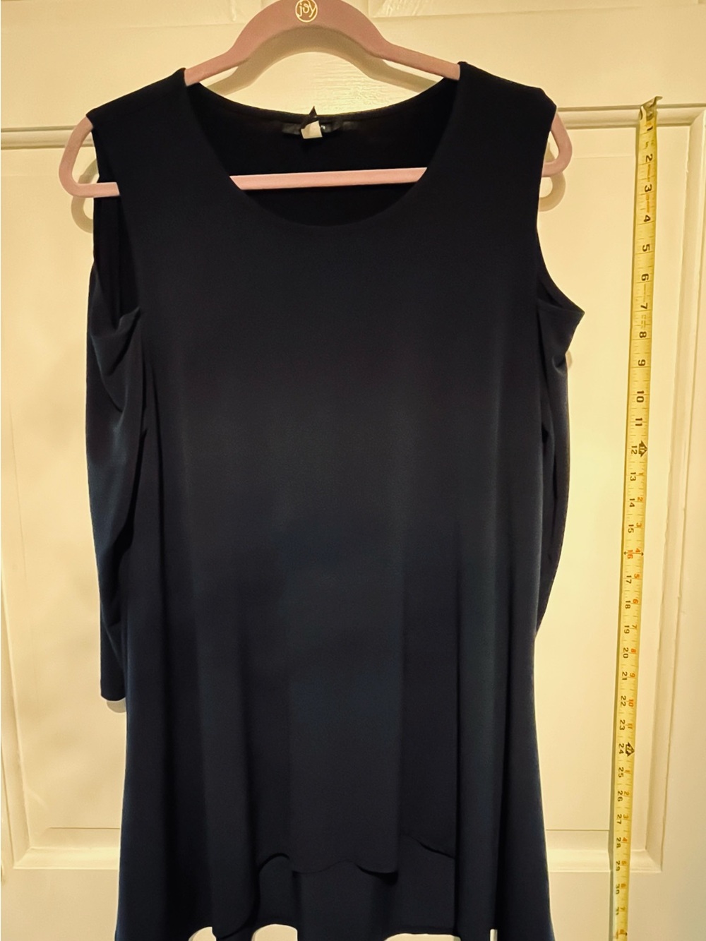 Alfani Navy Scoop Neck bare shoulder tunic